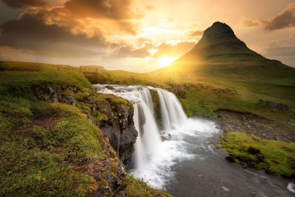 Wasserfall bei Sonnenuntergang, Glasbild Schn?ppchen – Bild 5